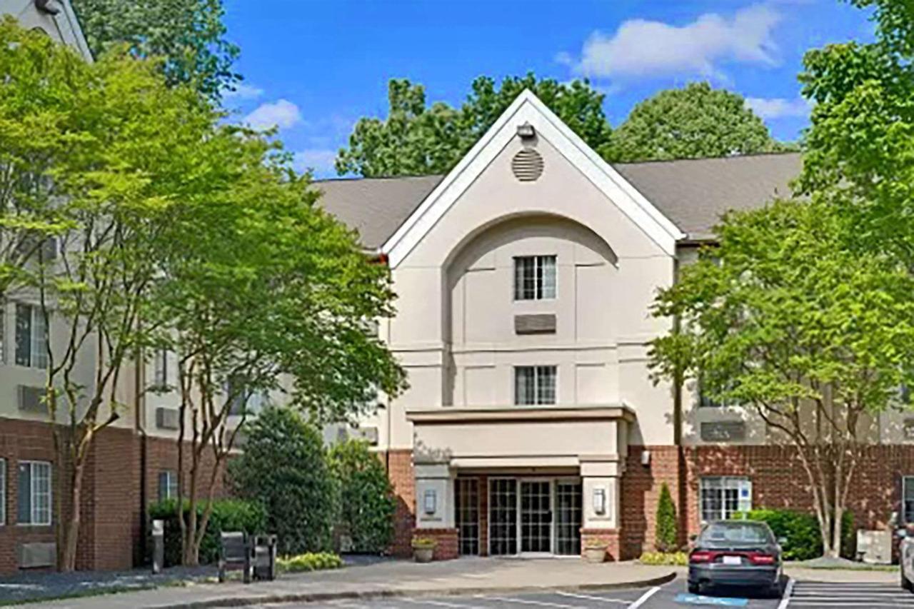 Mainstay Suites- Kansas City أوفرلاند بارك المظهر الخارجي الصورة